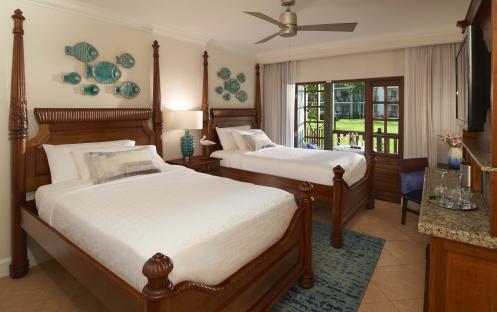 Beaches Negril Resort & Spa-Tropical Beachfront Concierge Two-Bedroom Junior Suite 4_15561